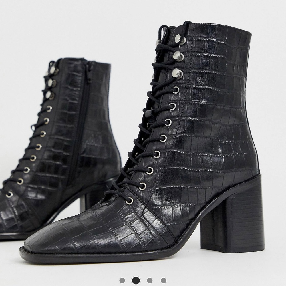 ASOS Design Rivet Leather Lace Up Boot - Picture 5 of 7